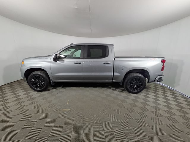 Used 2024 Chevrolet Silverado 1500 LT AWD/4WD image 23