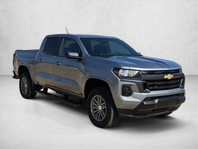 Used 2024 Chevrolet Colorado LT RWD video 3