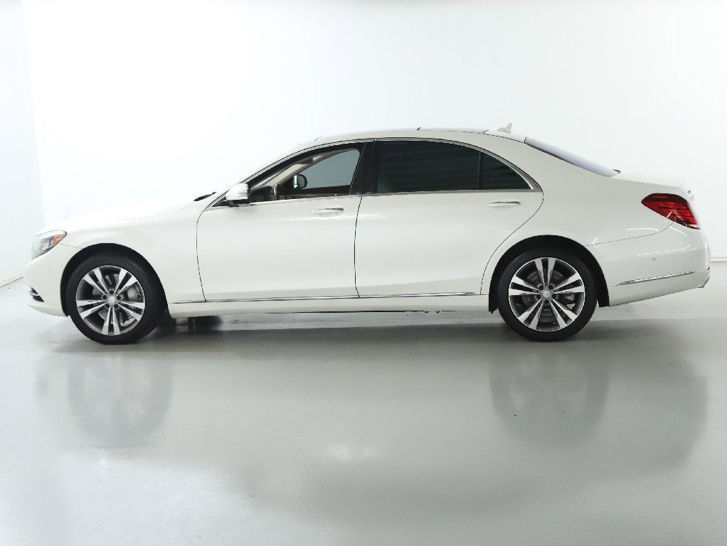 Used 2015 Mercedes-Benz S 550 4MATIC Sedan image 4