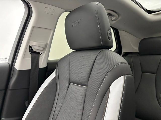 New 2026 Buick Envision Sport Touring image 43