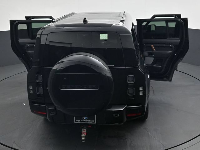 Used 2024 Land Rover Defender 130 X AWD/4WD image 42