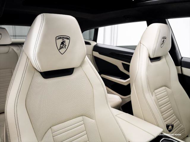 Used 2025 Lamborghini Urus S AWD/4WD image 41