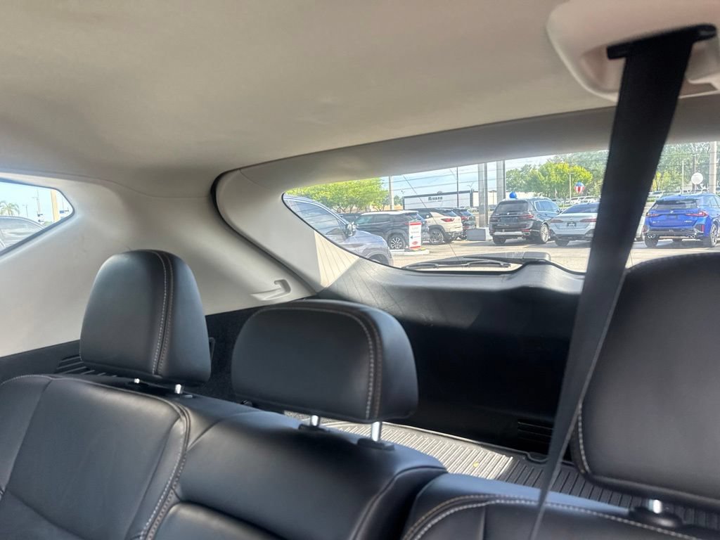 Used 2022 Nissan Murano Platinum w/ Cargo Package FWD image 13