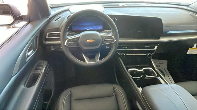 New 2026 Chevrolet Traverse LT w/ LPO, Floor Liner Package FWD image 13