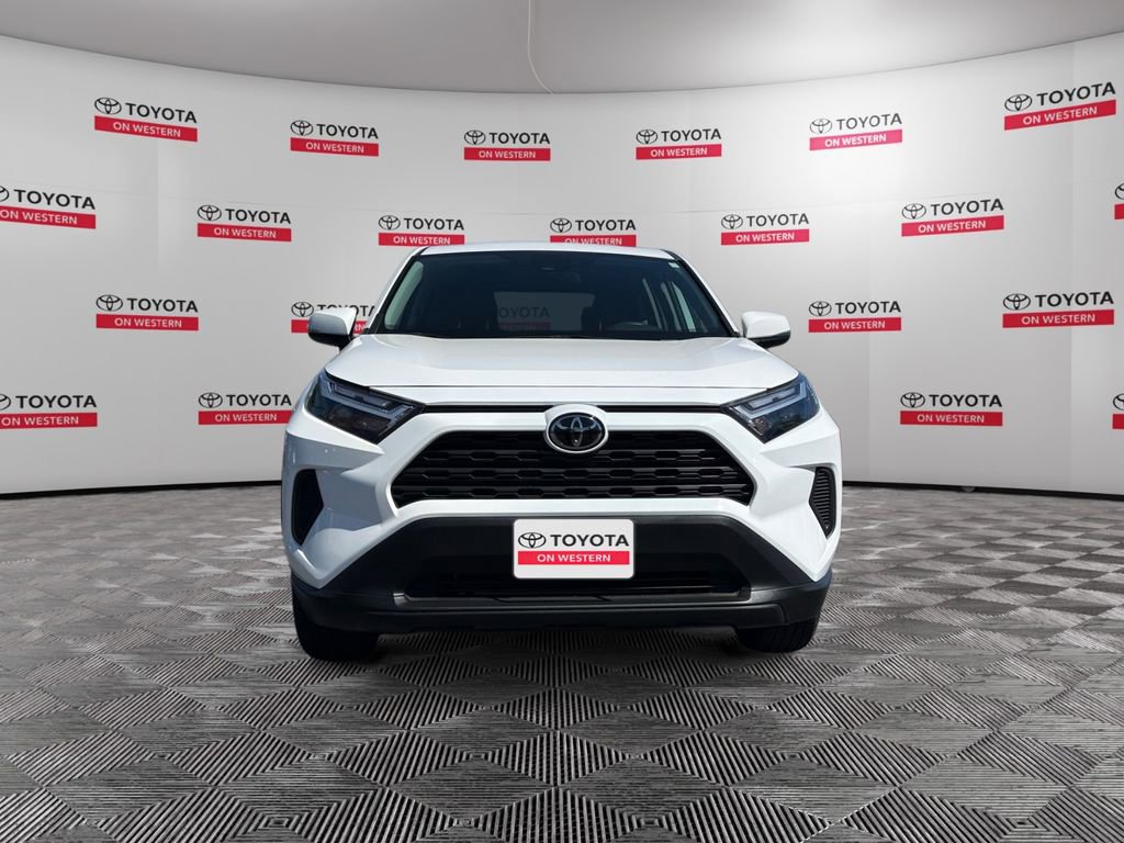Certified 2024 Toyota RAV4 LE AWD/4WD image 8