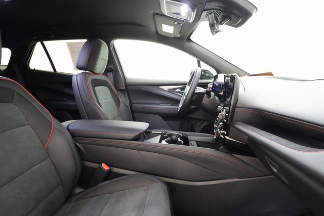 Used 2024 Chevrolet Blazer EV RS image 27