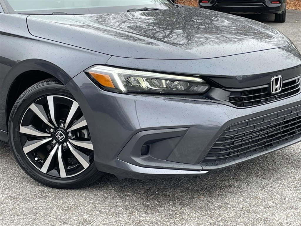 Used 2023 Honda Civic EX image 9