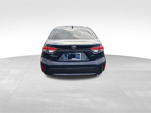 Used 2020 Toyota Corolla LE image 4
