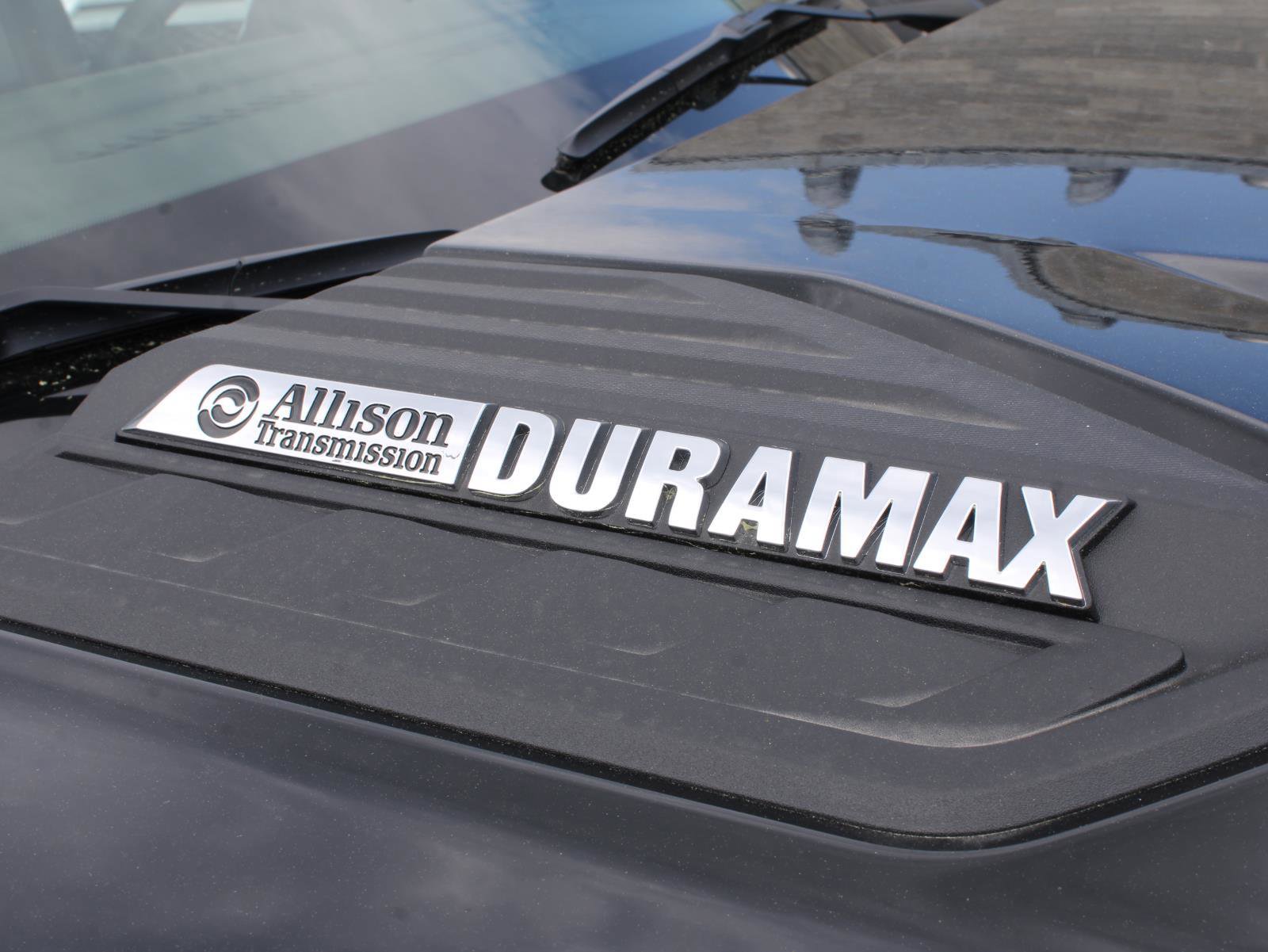 New 2025 Chevrolet Silverado 2500 LT w/ Convenience Package image 2