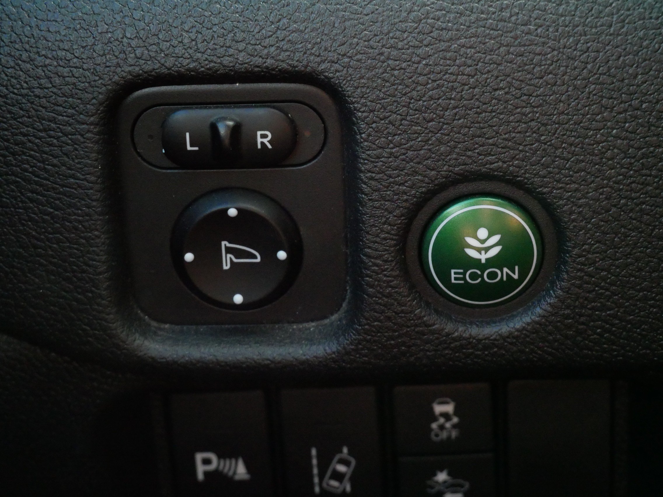 Used 2016 Honda Pilot Elite image 28