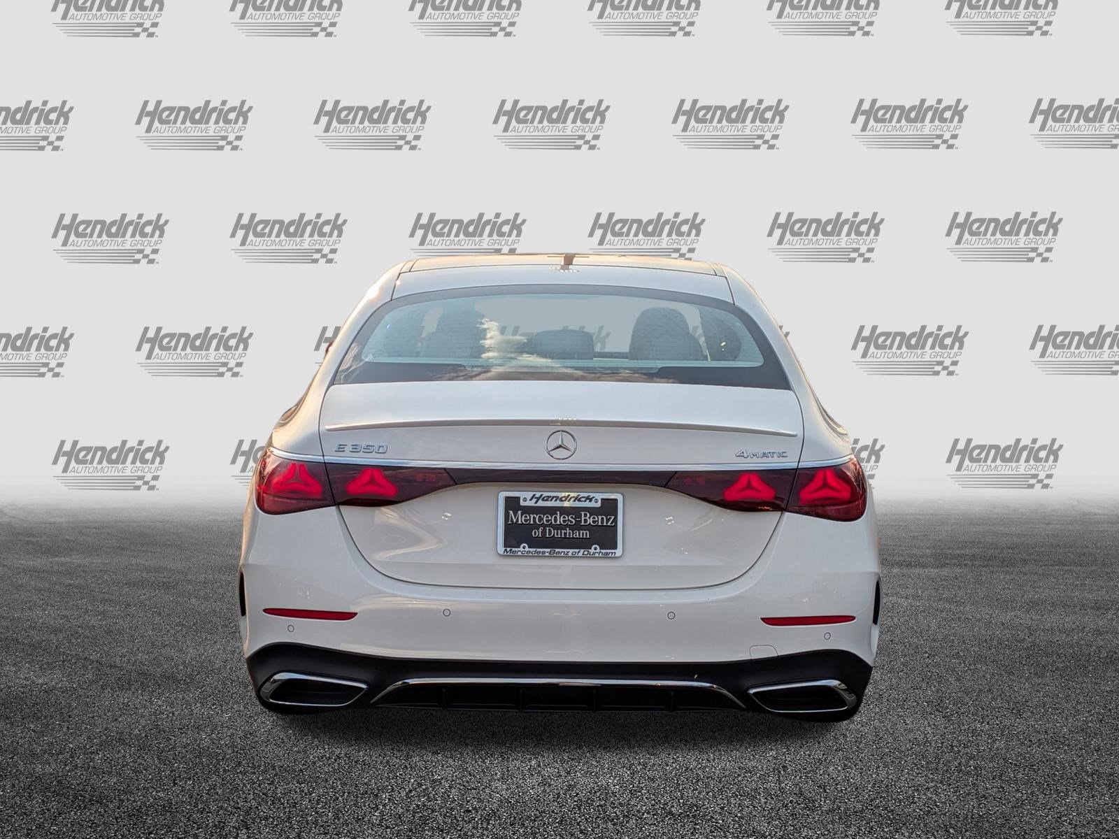 New 2026 Mercedes-Benz E 350 4MATIC Sedan image 9