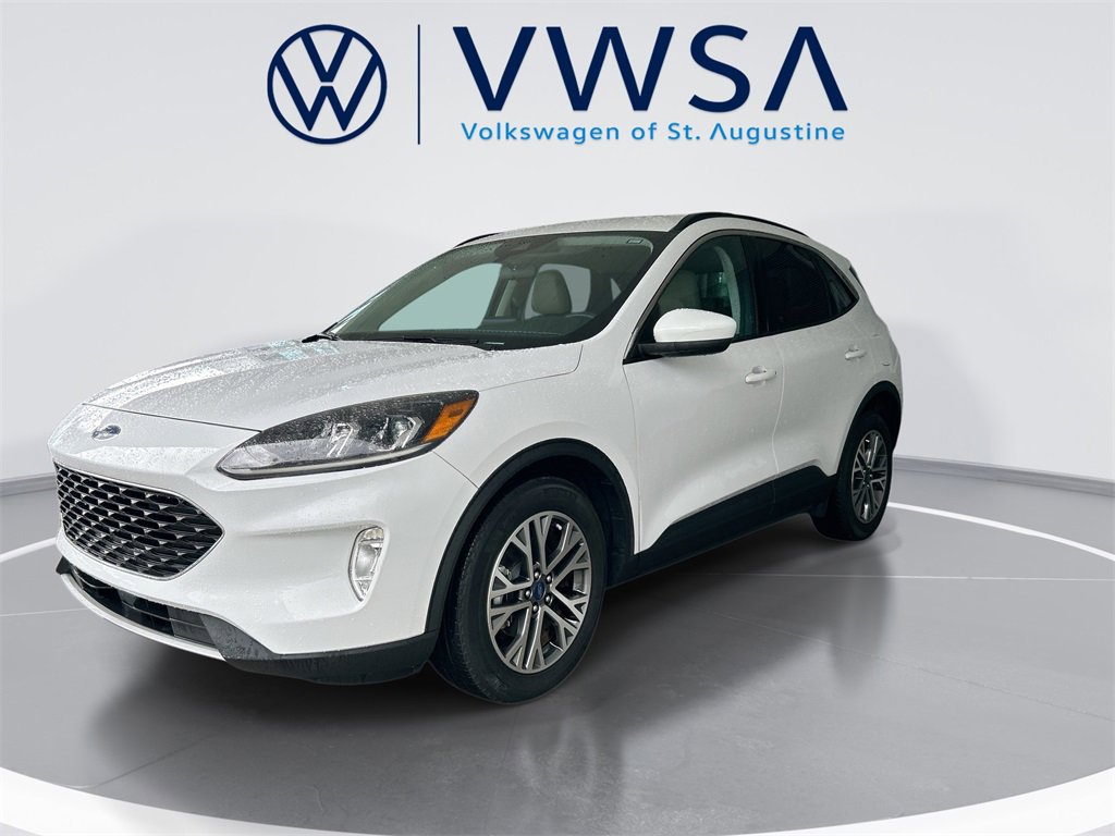 Used 2021 Ford Escape SEL image 3