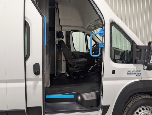 Used 2024 RAM ProMaster 3500 w/ Delivery Van Package image 22