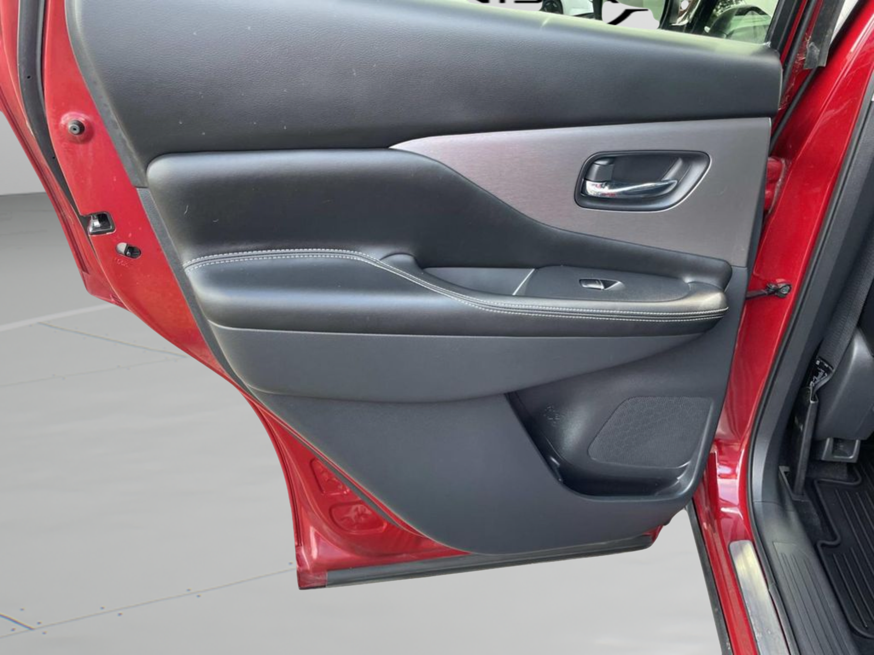 Used 2023 Nissan Murano SL w/ SL Moonroof Package FWD image 13