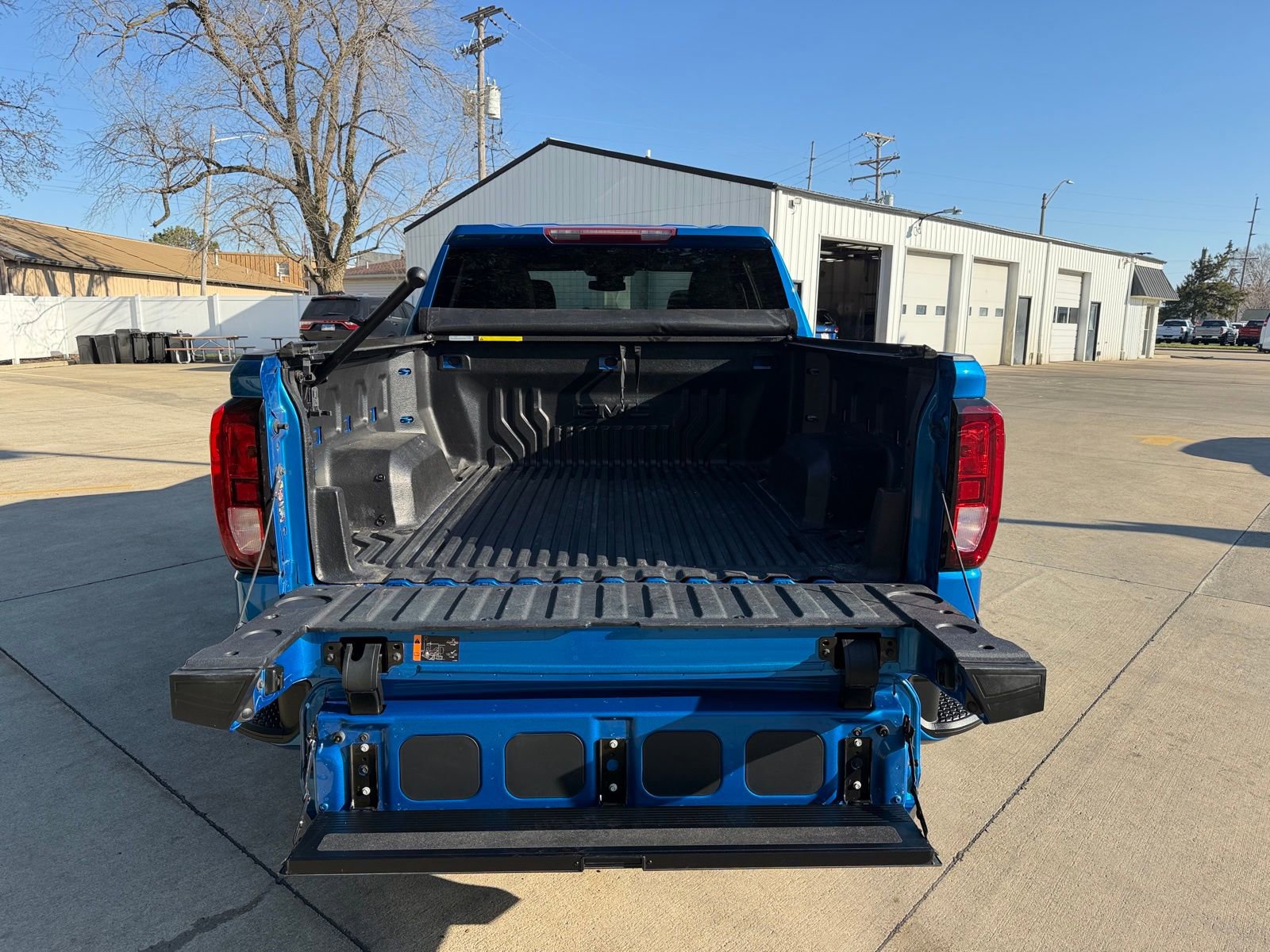 Used 2022 GMC Sierra 1500 Elevation w/ LPO, Elevation Black Package AWD/4WD image 35