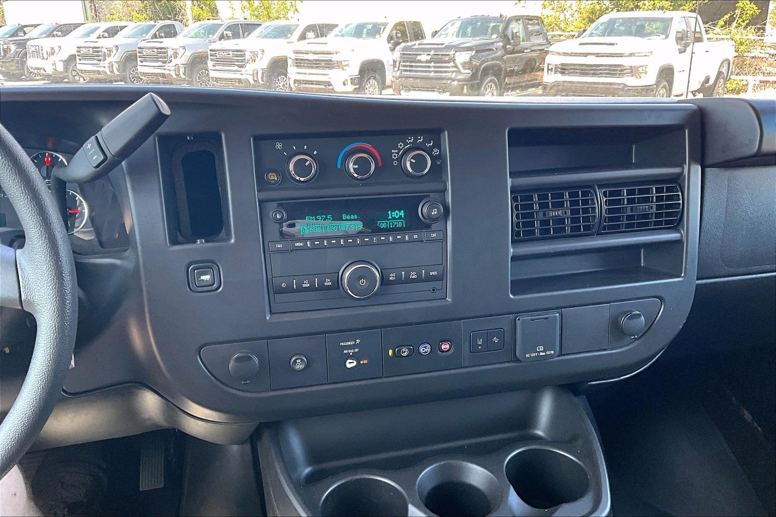 Used 2025 Chevrolet Express 3500 LT w/ LT Preferred Equipment Group RWD image 22
