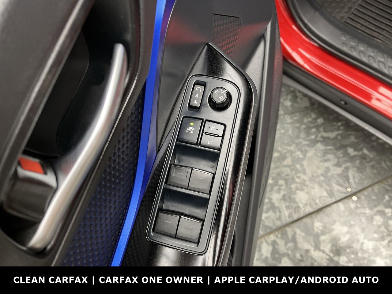 Used 2022 Toyota C-HR XLE FWD image 7