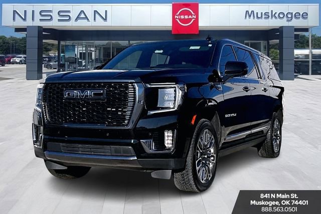 Used 2024 GMC Yukon XL Denali Ultimate image 3
