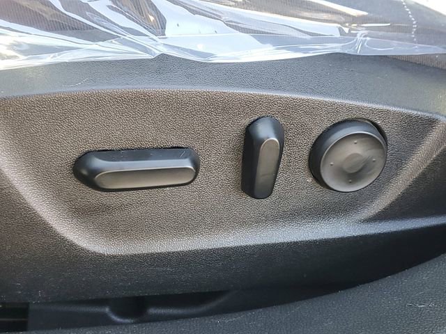 Used 2013 Buick Regal Premium FWD image 11