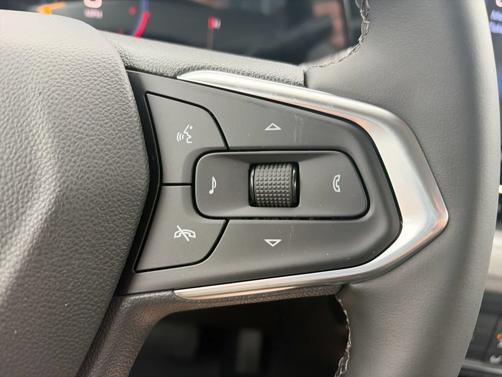 New 2026 Chevrolet TrailBlazer LT w/ LT Cold Weather Package FWD image 23