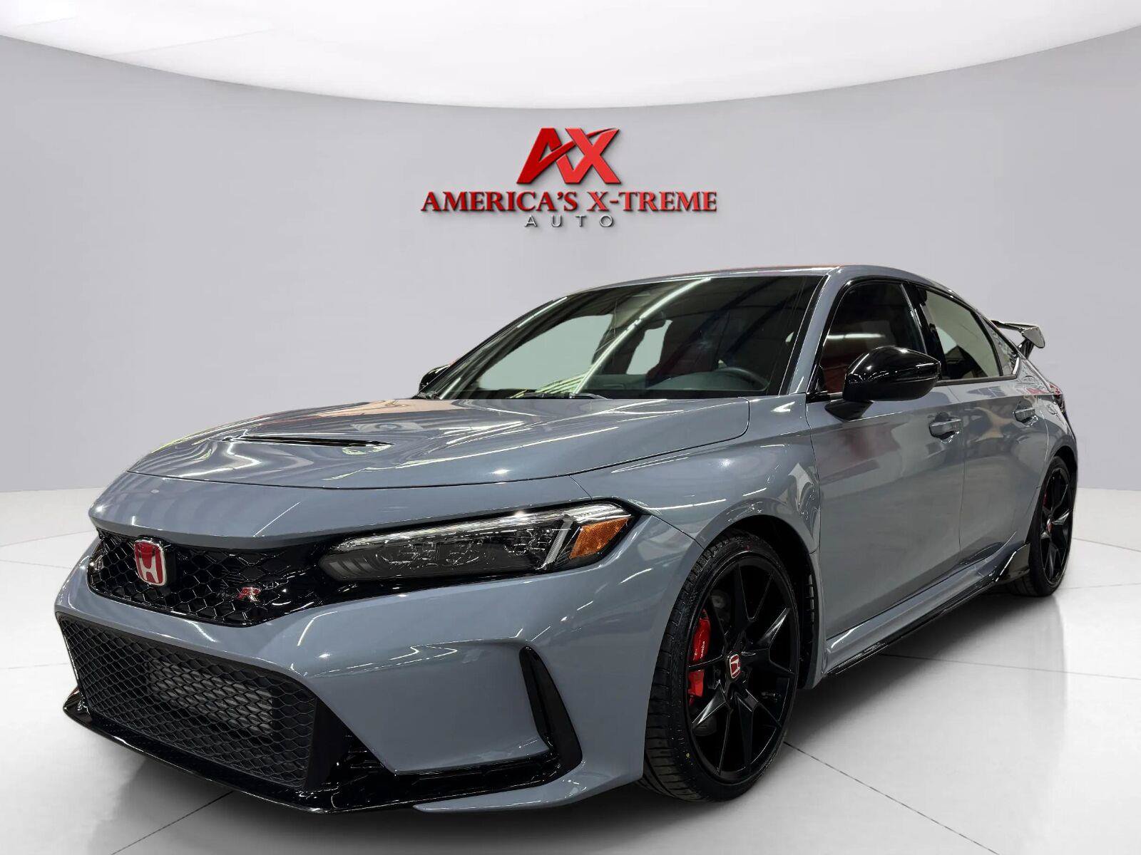 Used 2024 Honda Civic Type R image 1