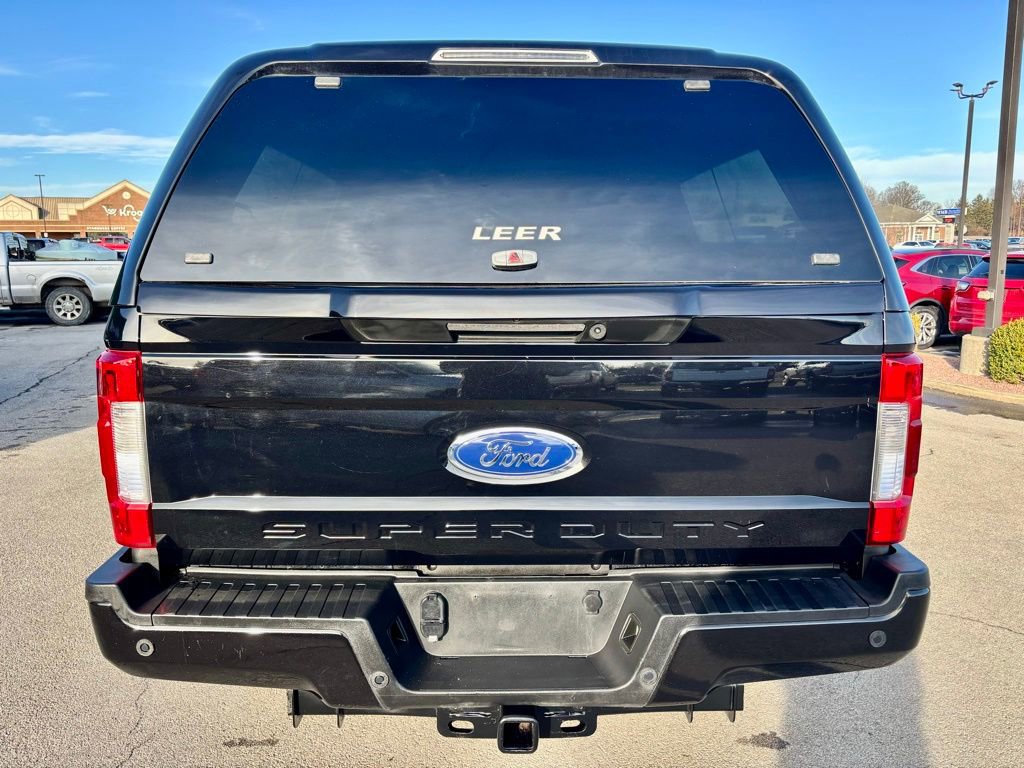 Used 2019 Ford F350 Lariat w/ Lariat Ultimate Package image 4