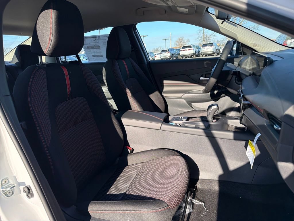 Used 2026 Nissan Sentra SR w/ SR All Weather Package FWD image 36