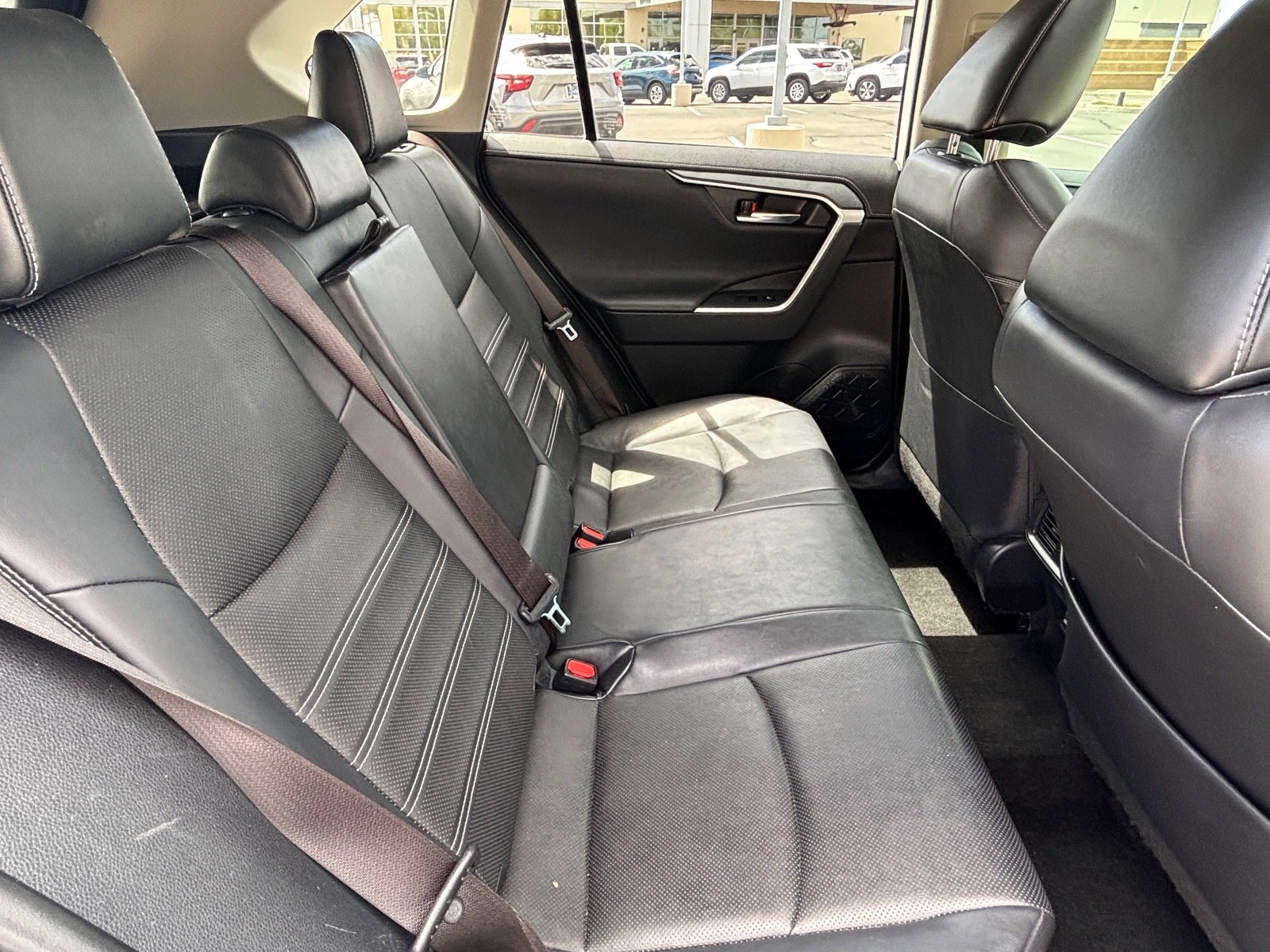 Used 2022 Toyota RAV4 Limited w/ Limited Grade Weather Package AWD/4WD image 31