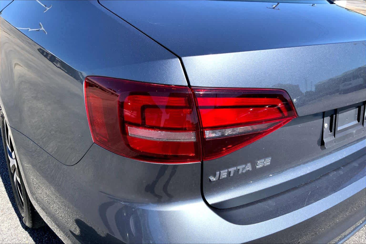 Used 2018 Volkswagen Jetta SE FWD image 26