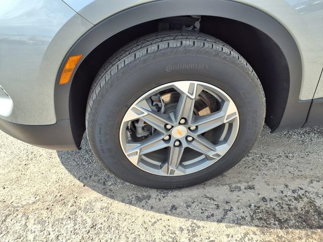 Used 2024 Chevrolet Blazer LT w/ Convenience Package FWD image 16