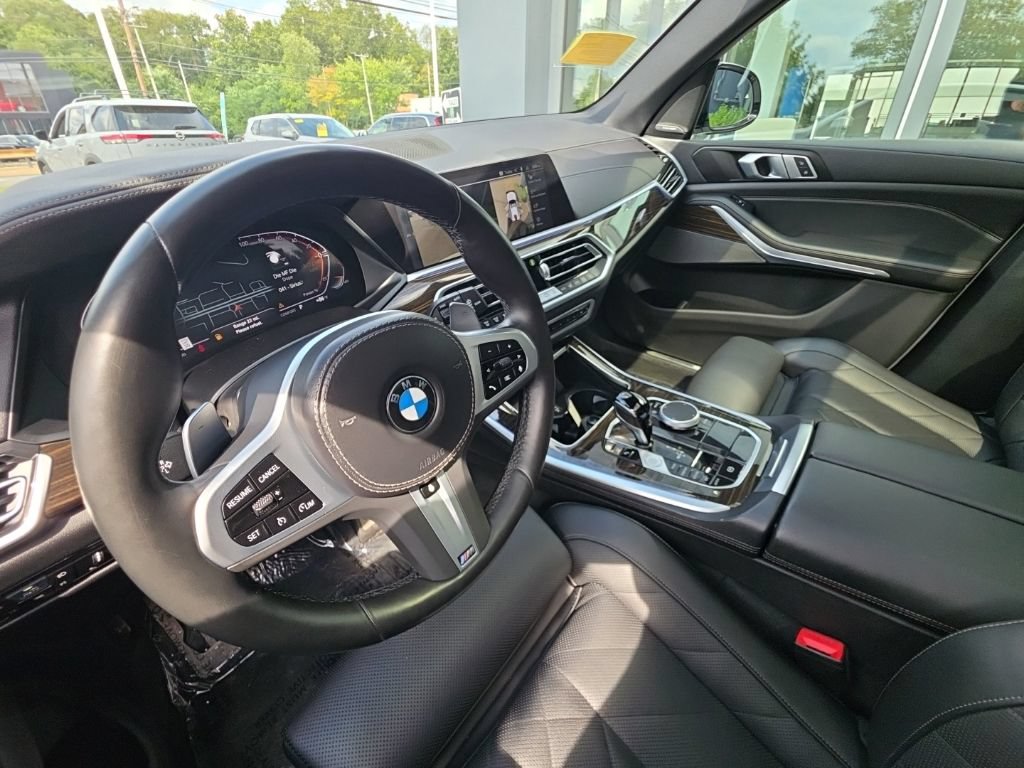 Used 2023 BMW X5 xDrive40i w/ M Sport Package AWD/4WD image 20