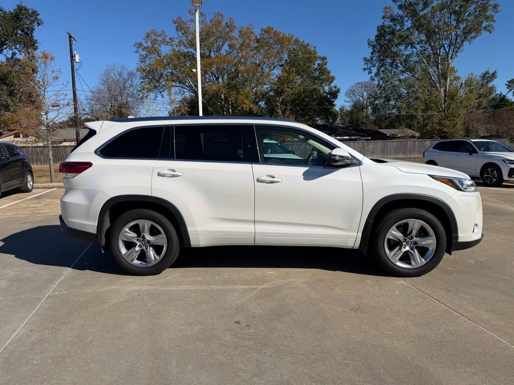 Used 2018 Toyota Highlander Limited image 6
