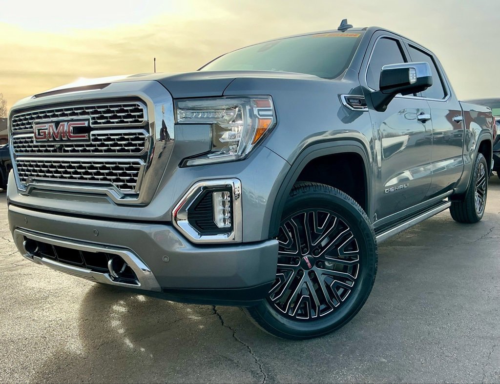 Used 2020 GMC Sierra 1500 Denali w/ Technology Package image 3