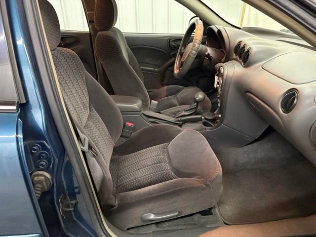 Used 2002 Pontiac Grand Am SE w/ Solid Value Appearance Pkg FWD image 13