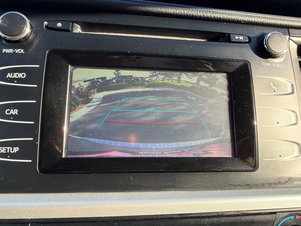 Used 2018 Toyota Highlander LE w/ Protection Package #3 AWD/4WD image 32