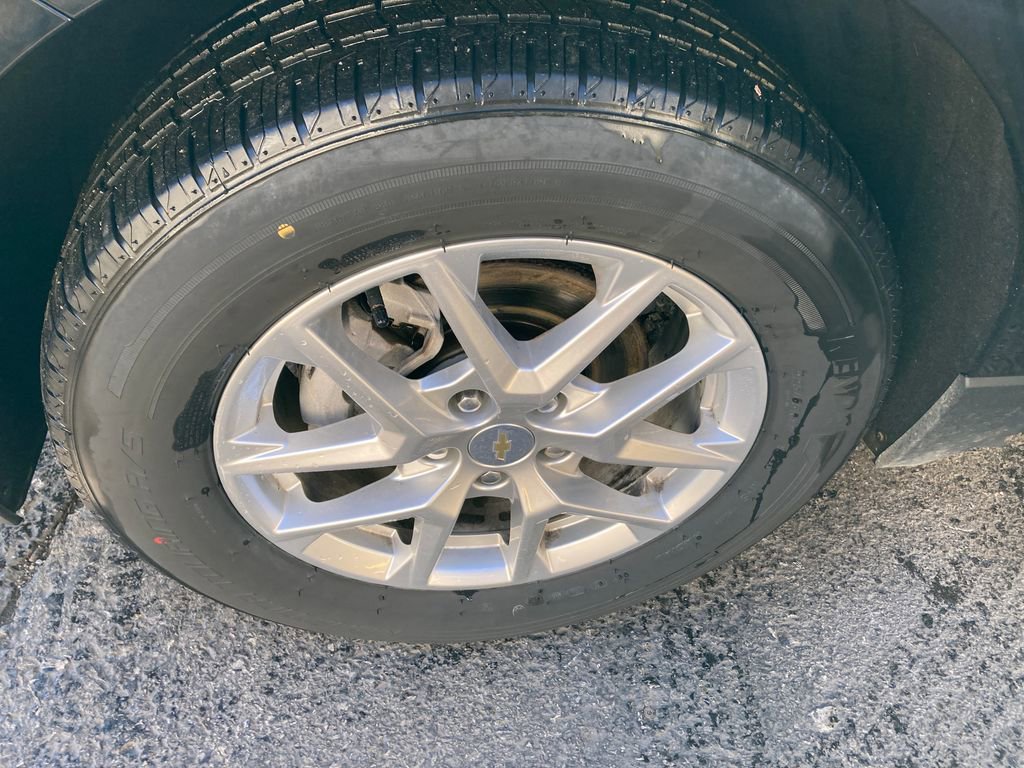 Used 2022 Chevrolet Equinox LT image 31