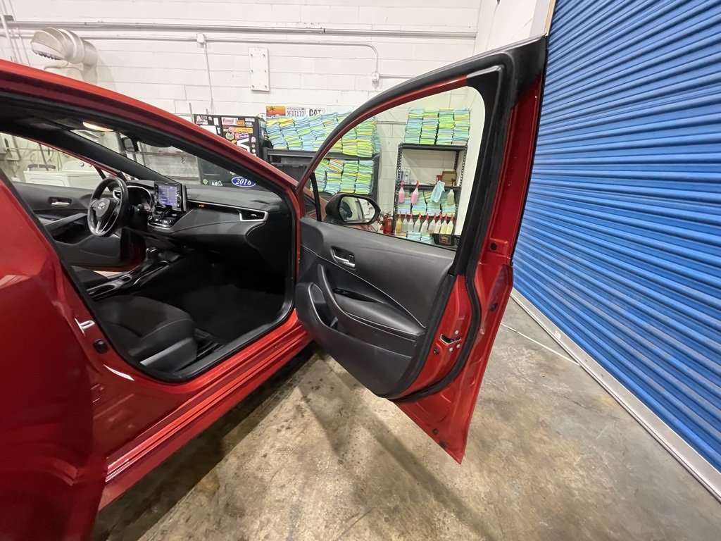 Used 2020 Toyota Corolla SE image 18