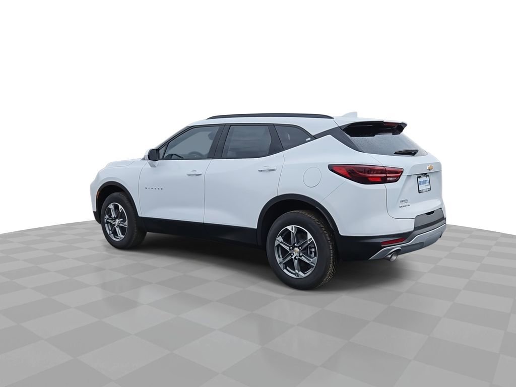 New 2026 Chevrolet Blazer LT w/ Convenience Package FWD image 6
