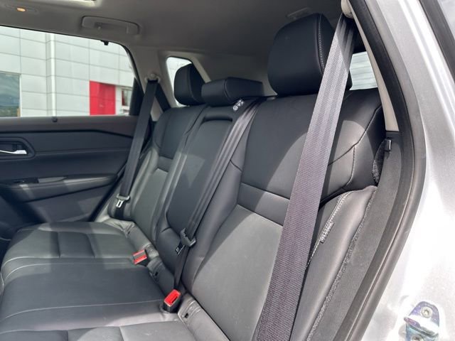 Certified 2023 Nissan Rogue SL w/ SL Premium Package AWD/4WD image 17