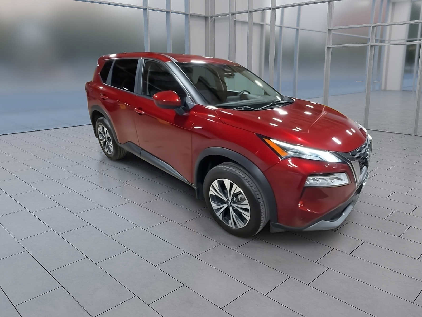 Used 2023 Nissan Rogue SV image 2