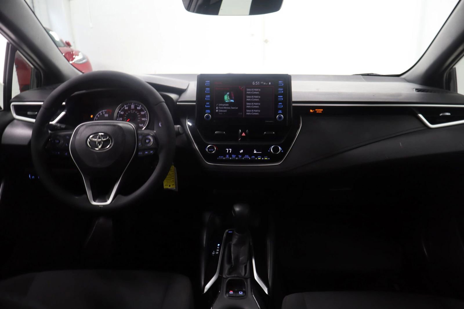 Used 2022 Toyota Corolla SE image 29