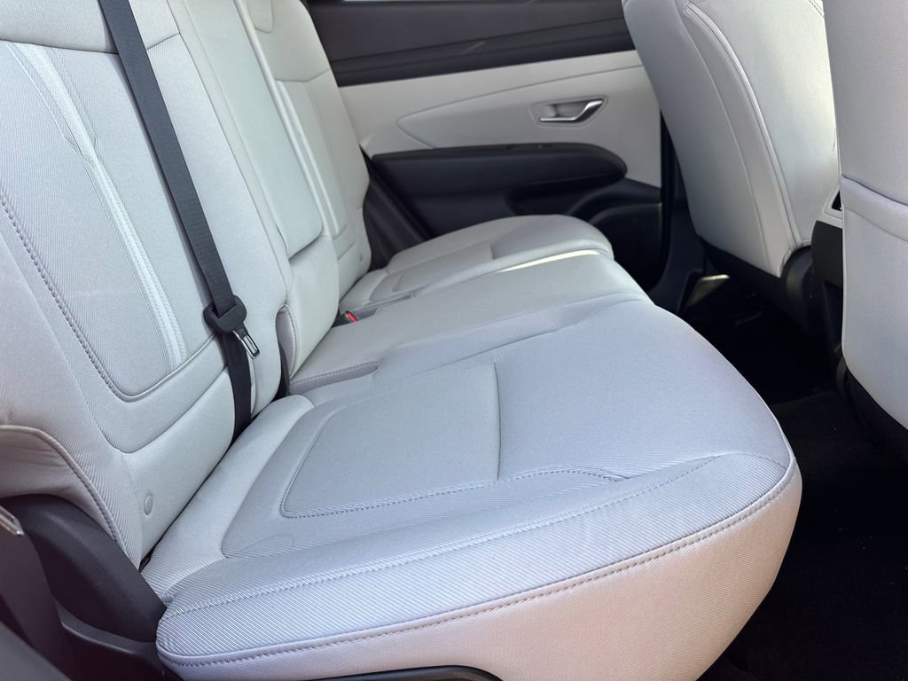 New 2025 Hyundai Tucson SEL image 15