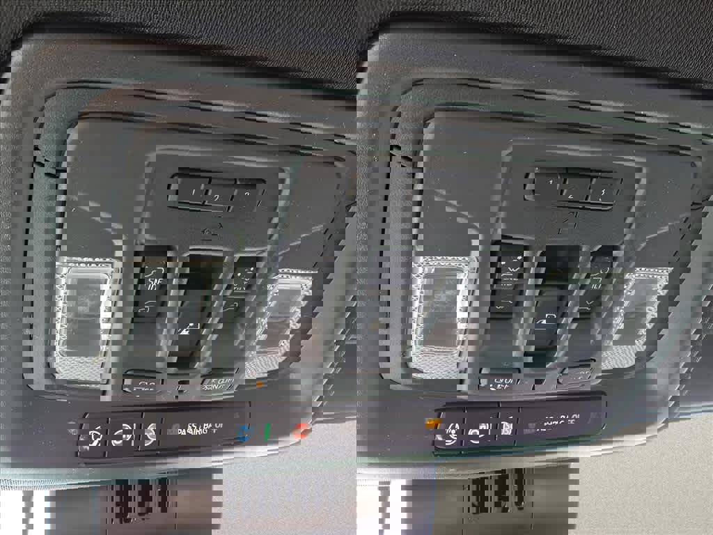 Used 2024 Chevrolet Silverado 1500 High Country image 19