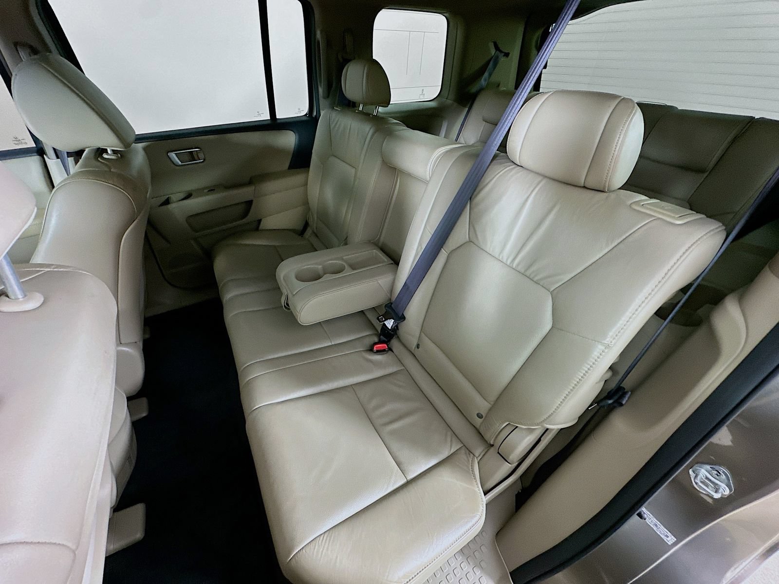 Used 2010 Honda Pilot EX-L image 34
