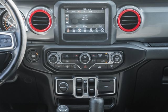 Used 2021 Jeep Wrangler Unlimited Sahara image 31