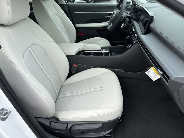 New 2026 Hyundai Sonata SEL FWD image 15