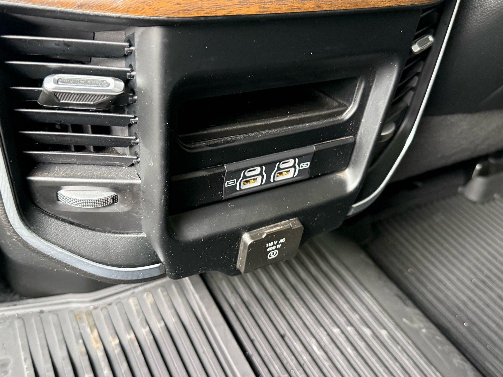Used 2024 RAM 3500 Laramie w/ Safety Group AWD/4WD image 16