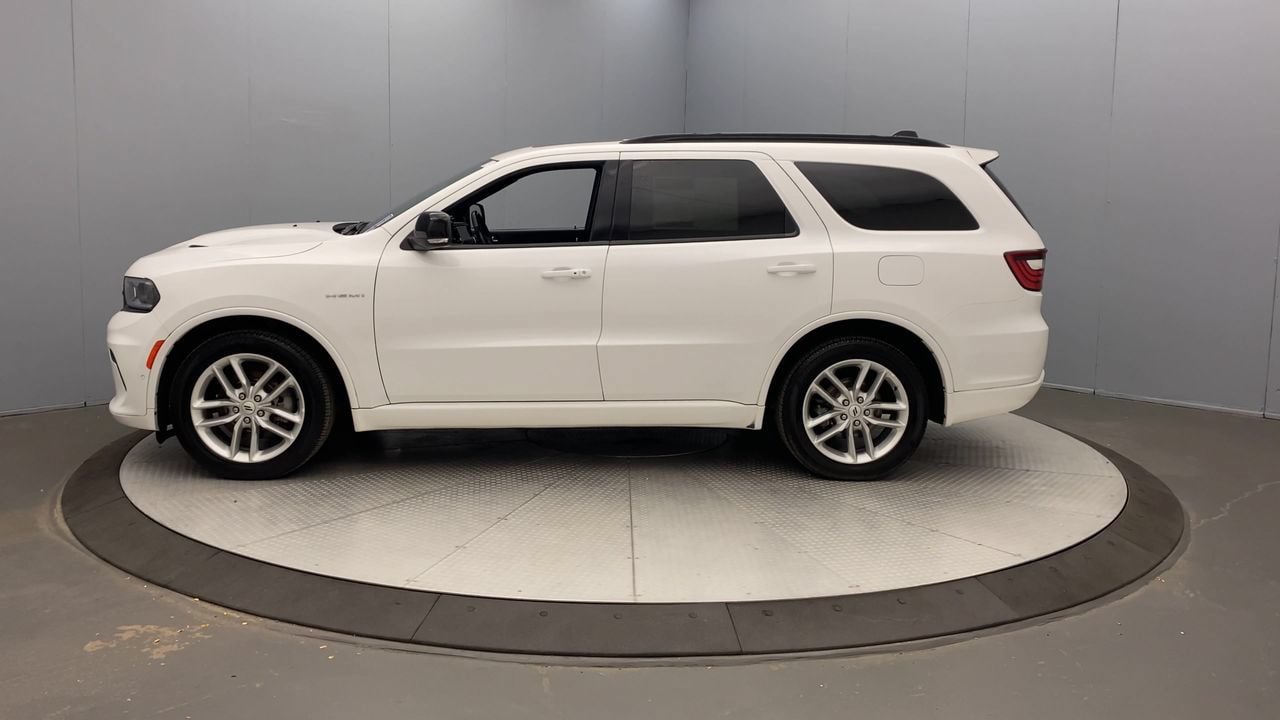 Used 2025 Dodge Durango R/T AWD/4WD image 2