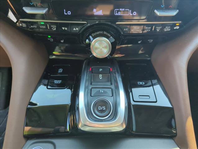 Used 2025 Acura MDX w/ Technology Package FWD image 16