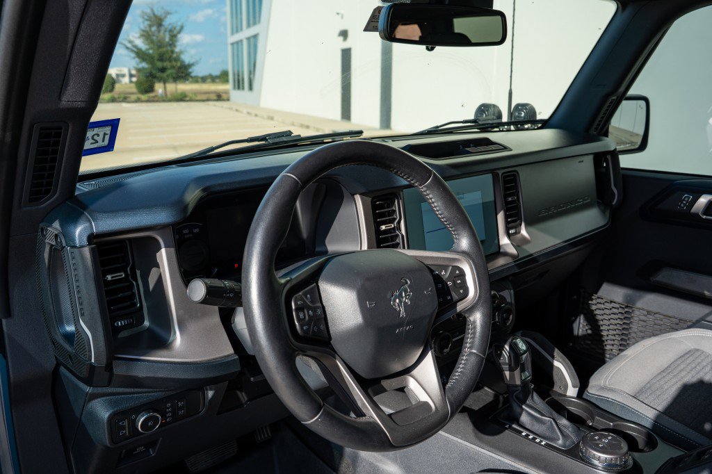 Used 2021 Ford Bronco Outer Banks image 11